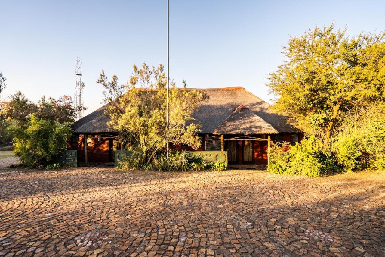 Hakunamatata Lodge & Health Spa/ Wedding & Conference Venue Muldersdrift Zewnętrze zdjęcie